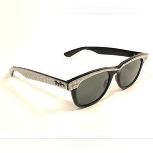 Ray-ban Wayfarer Pearl sunglasses